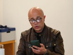 POESIA À SOLTA - Voar fora da asa